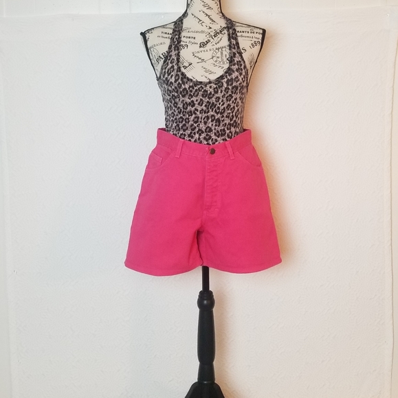 Moda International Pants - Vintage 90's | Hot Pink High Waisted Mom Shorts 10